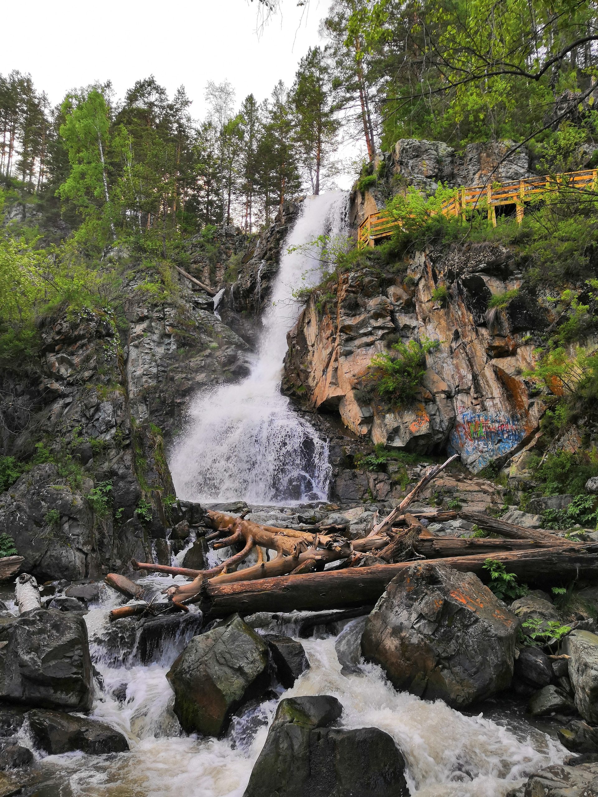 Камышлинский водопад — фото 1